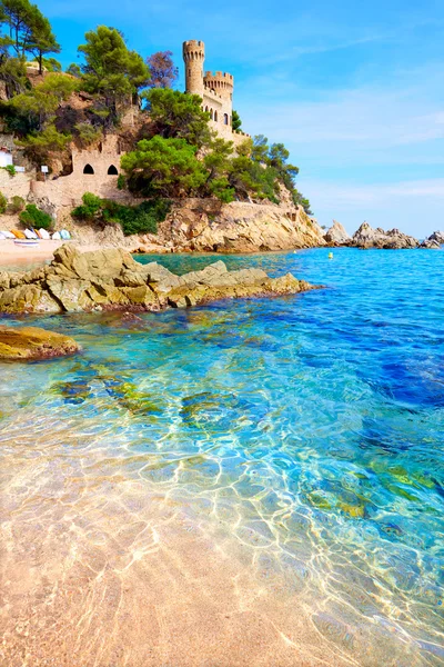 Lloret de Mar Castell παραλία στο Sa Caleta παραλία — Φωτογραφία Αρχείου