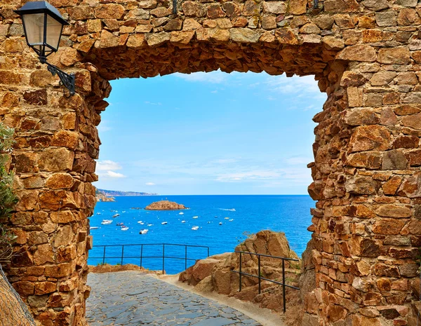 Castelo de Tossa de Mar na Costa Brava da Catalunha — Fotografia de Stock