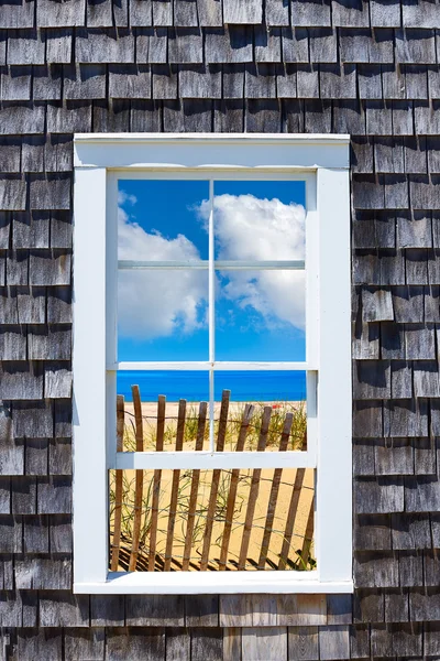 马萨诸塞州科德角窗口 photomount — 图库照片