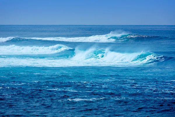 Jandia surf beach waves in Fuerteventura — Stock Photo, Image