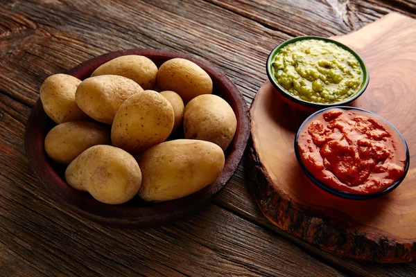 Papas al mojo Canary islands wrinkled potatoes — Stock Photo, Image