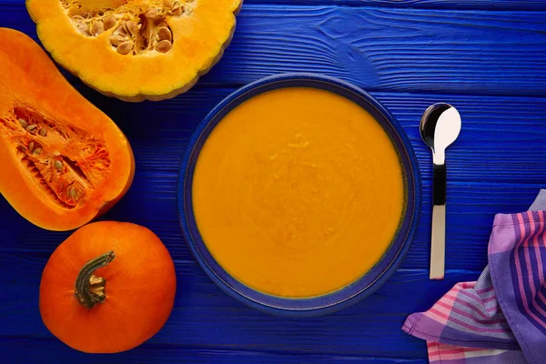 Pumpkin soup cream on wood — Stock Photo, Image