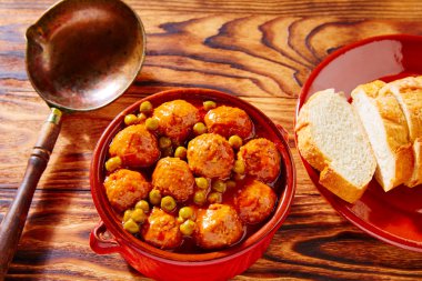 Köfte tapas rulo köfte albondiga tarifi