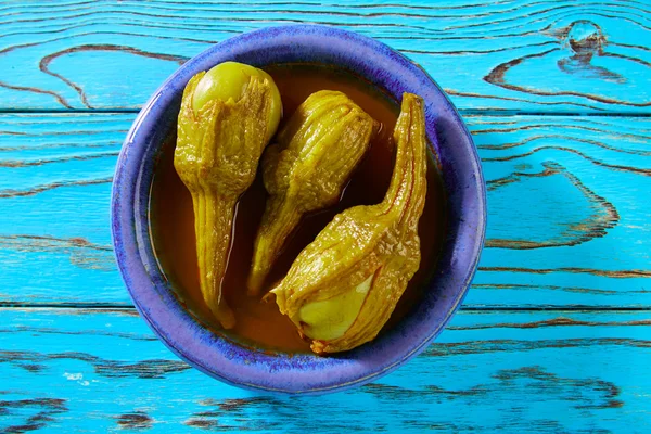 Tapas augurken aubergine azijn uit Spanje — Stockfoto