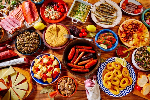 Tapas dari campuran spain yang paling populer — Stok Foto