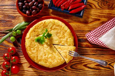 Tapas tortilla de Evet patates omlet