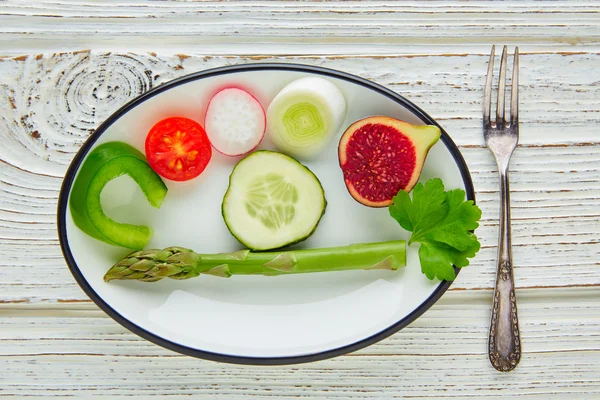 Gezonde rauwkost eten concept in wit — Stockfoto