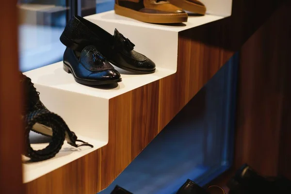 Venta Hombre Moda Una Bota Zapatería — Foto de Stock