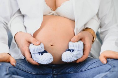 Aile Sevgisi ve Hamilelik Konsepti
