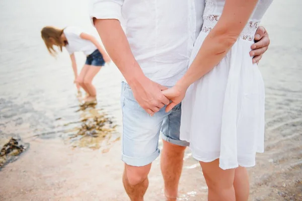 Söt Lycklig Familj Att Kul Lyx Tropisk Resort Sommarsemester Kärlek — Stockfoto