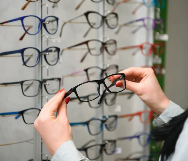 Row Glasses Opticians Eyeglasses Shop Stand Glasses Store Optics Woman — Stock Photo, Image