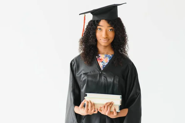 Bela Estudante Africana Com Certificado Graduação — Fotografia de Stock