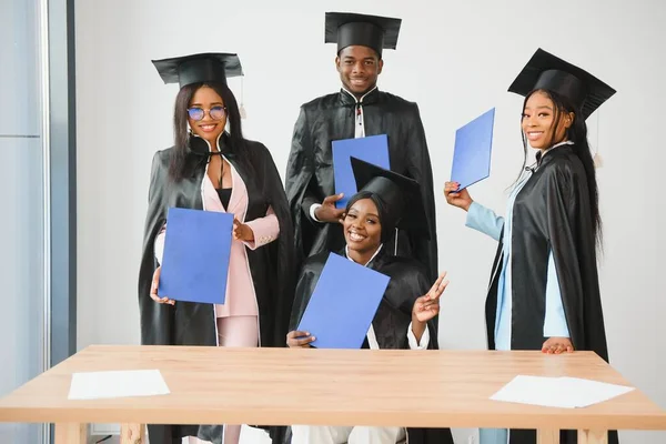 Portrait Multiracial Graduates Holding Diploma — Stock Photo, Image