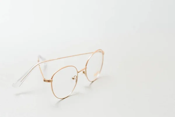 Lunettes Vintage Isolées Sur Fond Blanc — Photo