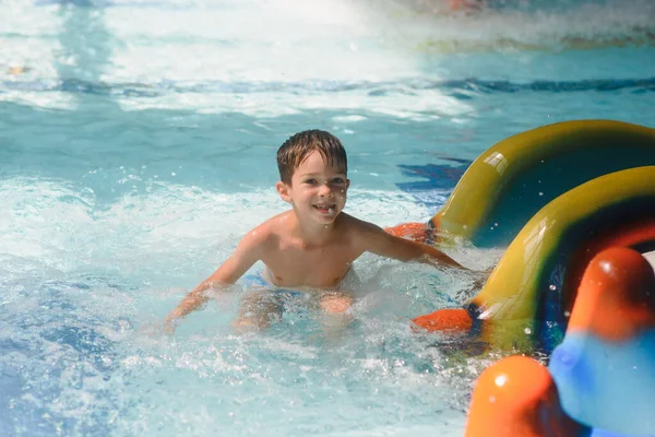 Boy Rolling Water Slide Water Park Little Rock — Stock Photo, Image