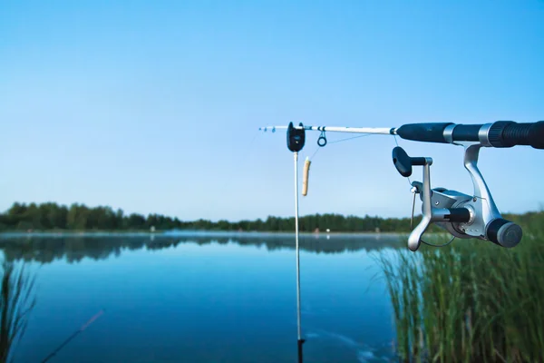 Pesca en el lago — Foto de Stock