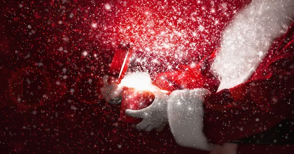 Санта-Клаус с волшебной коробкой — стоковое фото