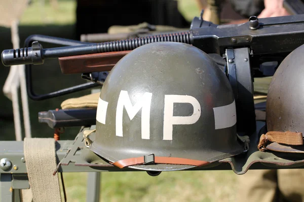 Casco de policía militar MP —  Fotos de Stock