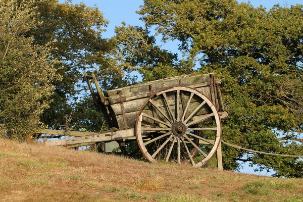 Oude rot kar — Stockfoto