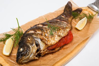 Sazan balığı güzel tezgahta