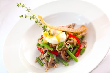 haşlanmış yumurta salatası