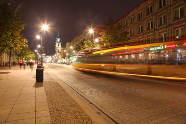 Gece lambaları ve otobüs şoförlüğü.