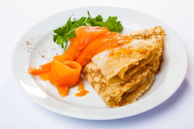 kırmızı balık krep