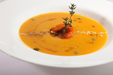 Pastırmalı balkabağı çorbası.