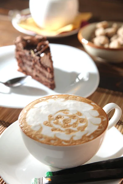 Cappuccino Cup Com Açúcar Uma Bolsa Mesa — Fotografia de Stock