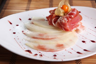 Kavunlu balon ve tabakta dekor