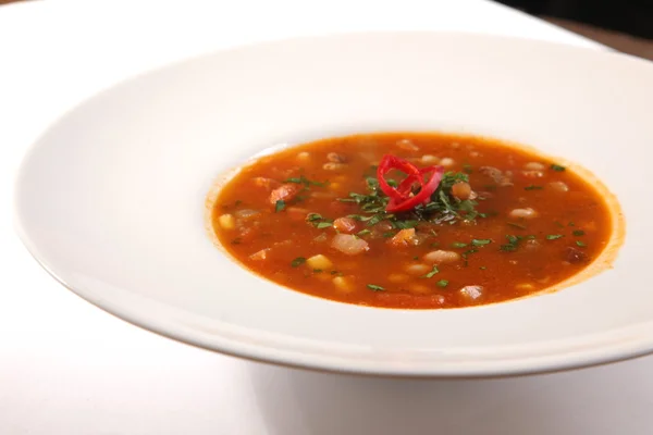 Würzige Suppe mit Paprika und Bohnen — Stockfoto