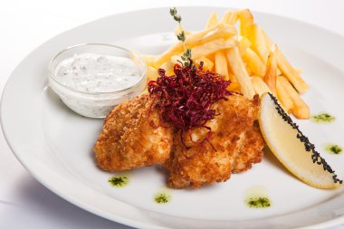 yemek et meyilli ve patates kızartması