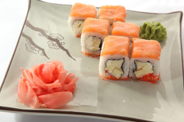 Rollo Japonés Con Salsa Wasabi Plato Con Pescado — Foto de Stock