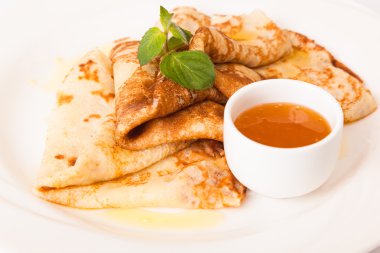 Krep plaka üzerine tereyağı ile