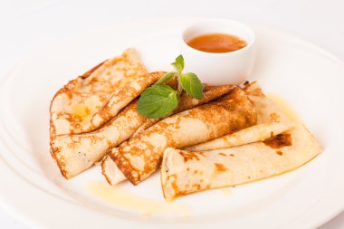 Krep plaka üzerine tereyağı ile