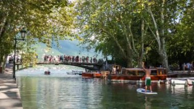 Timelapse Annecy - Fransa aşıklar Köprüsü