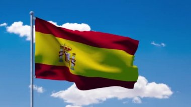 İspanyol bayrağı sallayarak üzerinde mavi bir bulutlu gökyüzü