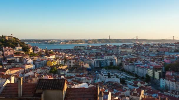 4K día a noche timelapse de Lisboa azotea desde Senhora do monte miradouro mirador en Portugal - UHD — Vídeo de stock