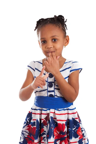 Retrato Uma Menina Afro Americana Bonito Isolado Fundo Branco — Fotografia de Stock