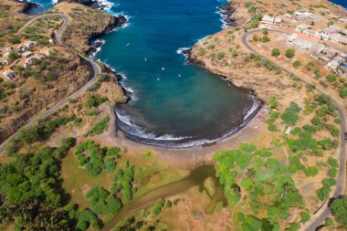 Calheta Sao Miguel yakınlarındaki Coconut ve şeker konservesi çiftliği, Santiago Adası, Cape Verde - Cabo Verde