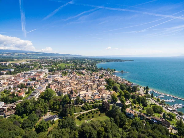 Vista Aérea Ciudad Vieja Nyon Paseo Marítimo Suiza —  Fotos de Stock