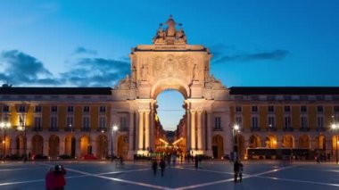 Night timelaspe of commerce square - Parça do commercio in Lisbon