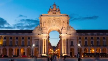 Night timelaspe of commerce square - Parça do commercio in Lisbon