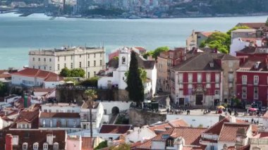 Sao Vicente de bir kilise için çatıdan Lizbon Timelapse