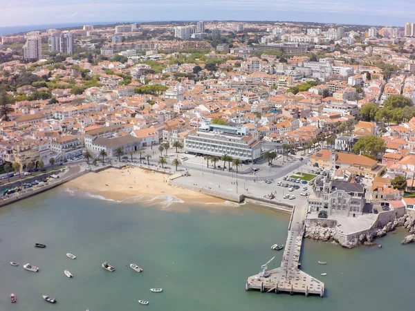 Luchtfoto van Cascais kust in de buurt van Lissabon — Stockfoto