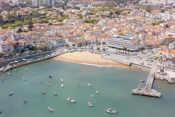 Вид с воздуха на побережье Кашкайша вблизи Лиссабона — стоковое фото