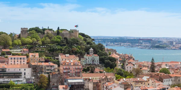 Panoramiczny widok z punktu widzenia Miradouro da Graca — Zdjęcie stockowe