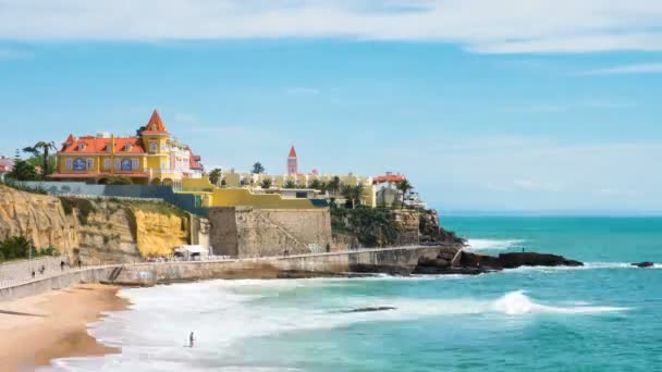 Timelapse do litoral do Estoril perto de Lisboa em Portugal — Vídeo de Stock