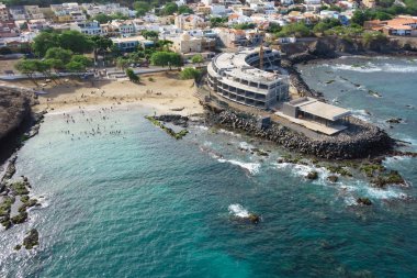 Santiago - Cape Verde başkentidir Praia şehrin havadan görünümü