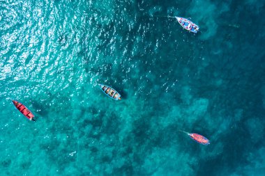 Havadan görünümü geleneksel balıkçı tekne Sal Isla Santa Maria içinde